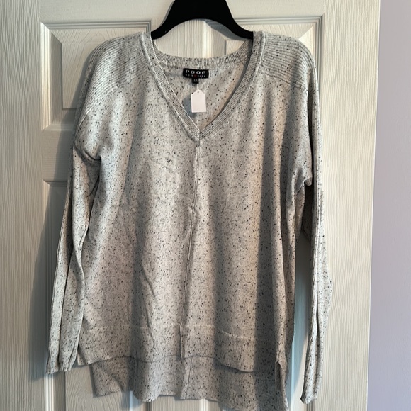 6 women’s sweaters, M\L - Picture 9 of 14